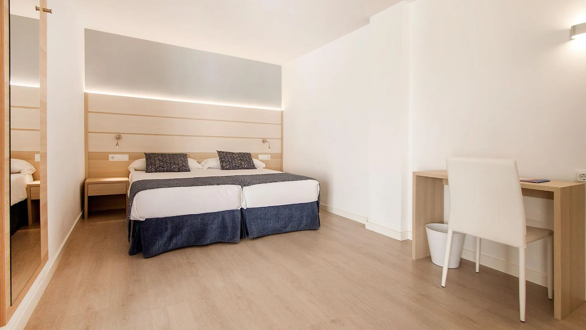 Tomir Portals Suites - Adults Only Portals Nous  Hotel Portals Nous (Mallorca)